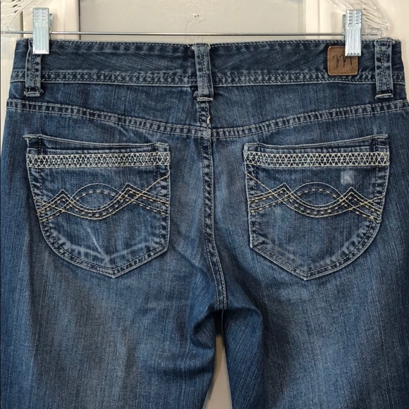 5/6 // Madison Denim Co. Capri Jeans - Picture 3 of 8